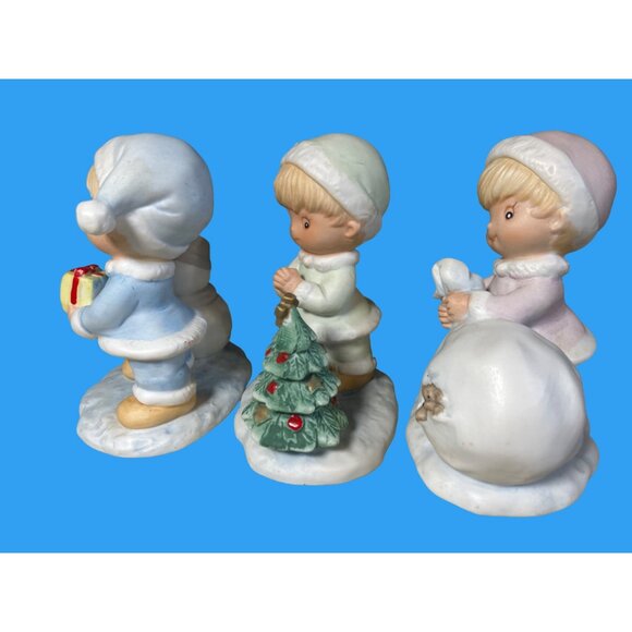 HOMCO #5613  Porcelain Winter Friends Christmas Kids Trio - Picture 7 of 10